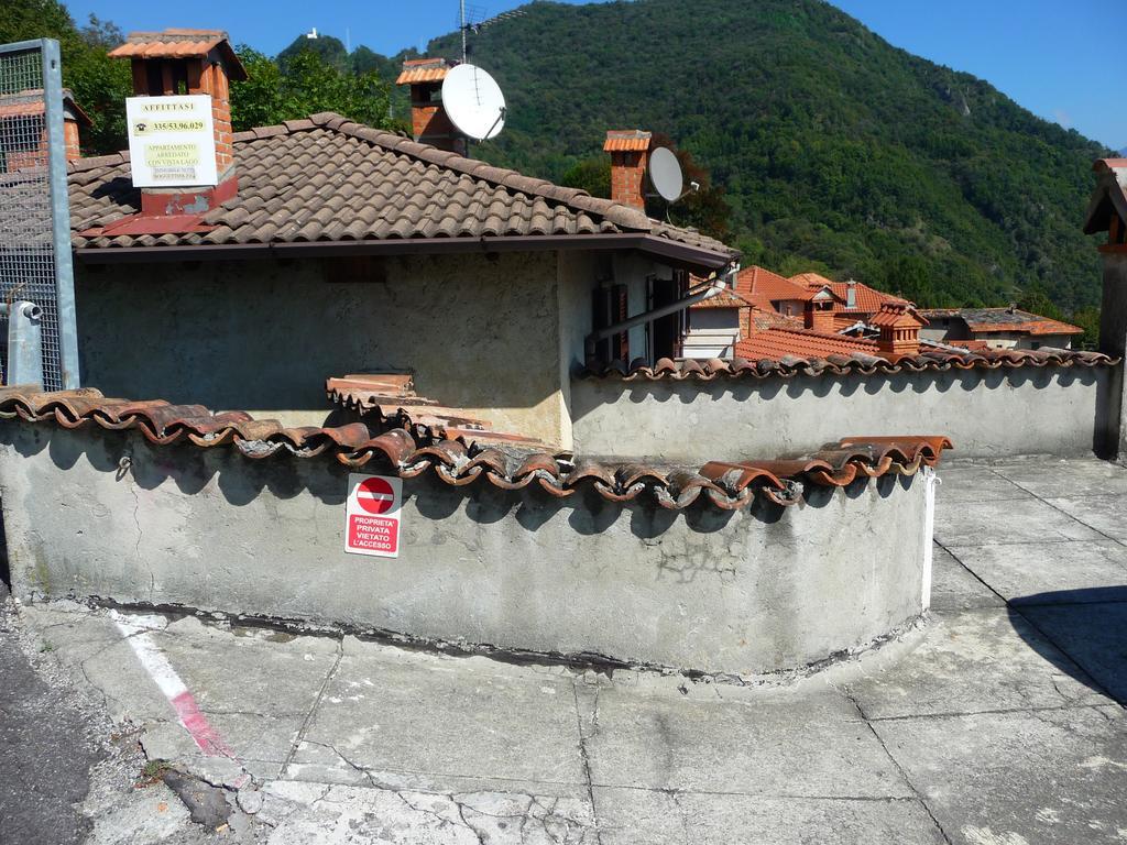 Casa Logo Daire Plesio Oda fotoğraf
