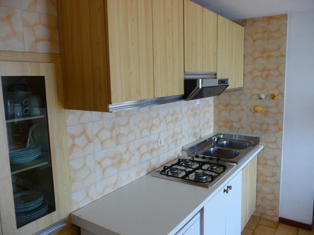 Casa Logo Daire Plesio Oda fotoğraf